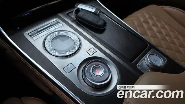 Genesis GV80 2021 — ფოტო 22/34