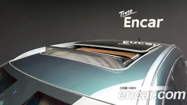 Genesis GV80 2021 — ფოტო 14/34