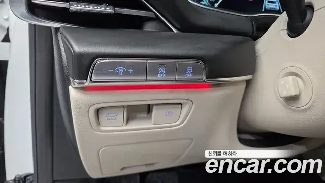 Genesis GV80 2023 — Photo 18/31