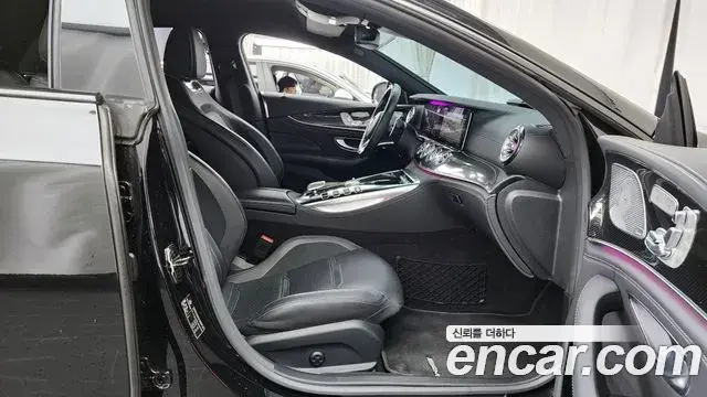 Mercedes-Benz AMG GT 2020 — Фото 11/20