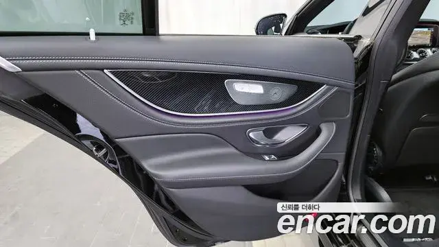 Mercedes-Benz AMG GT 2020 — Şəkil 9/35