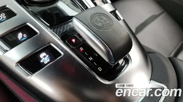 Mercedes-Benz AMG GT 2020 — Şəkil 32/35