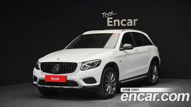 Mercedes-Benz GLC-Class 2018 — ფოტო 7/20