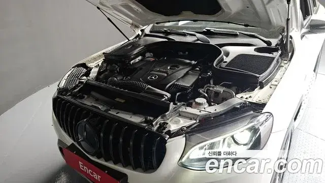 Mercedes-Benz GLC-Class 2018 — ფოტო 14/20