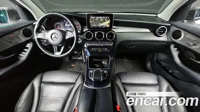 Mercedes-Benz GLC-Class 2018 — ფოტო 9/20