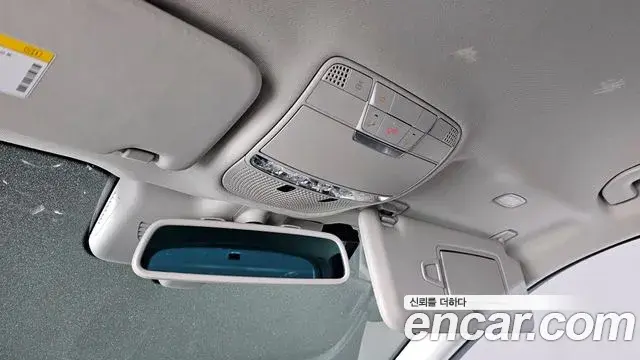 Mercedes-Benz GLC-Class 2018 — ფოტო 15/20