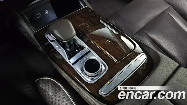 Kia The K9 2018 — Şəkil 15/20
