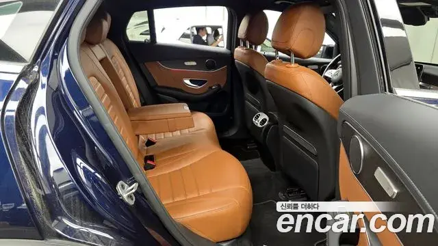Mercedes-Benz GLC-Class 2022 — Фото 12/20