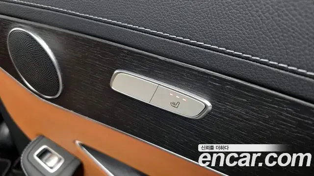 Mercedes-Benz GLC-Class 2022 — Фото 19/20