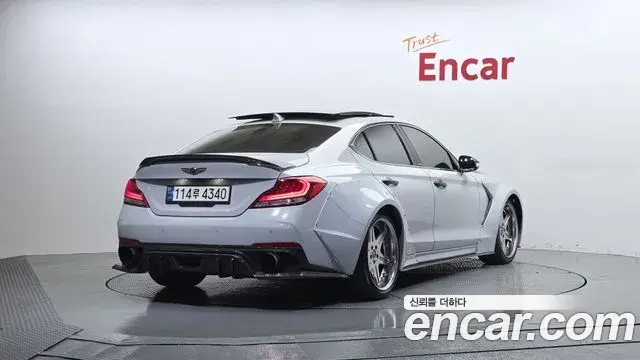 Genesis G70 2018 — Photo 14/20