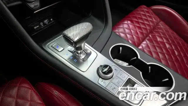 Genesis G70 2018 — Photo 15/20