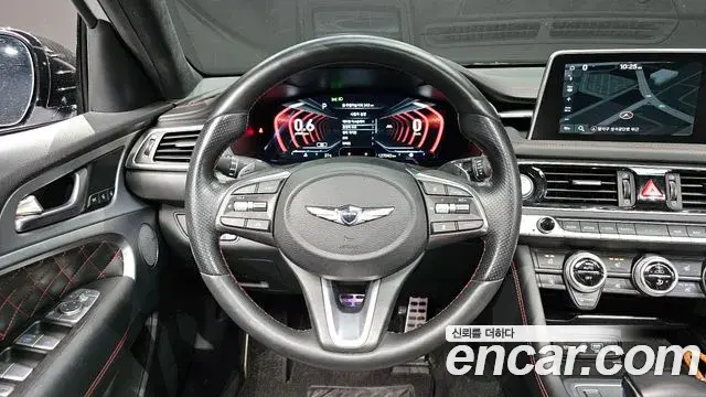Genesis G70 2018 — ფოტო 14/32