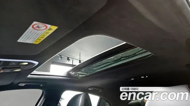 Genesis G70 2018 — ფოტო 31/32