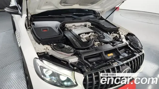 Mercedes-Benz GLC-Class 2019 — Photo 14/20