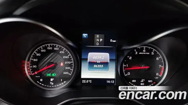 Mercedes-Benz GLC-Class 2019 — Photo 13/20