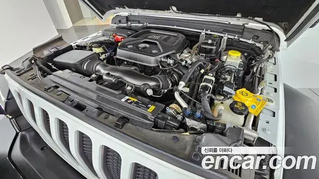 Jeep Wrangler 2021 — Şəkil 27/30