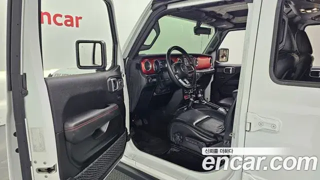 Jeep Wrangler 2021 — Şəkil 17/30