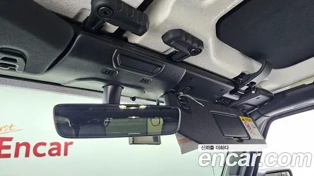 Jeep Wrangler 2021 — Şəkil 19/30
