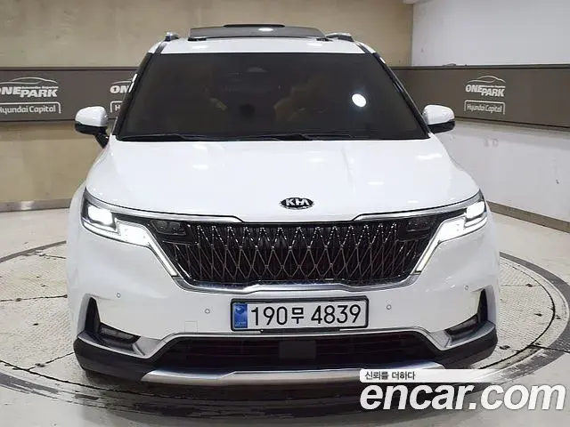 Kia Carnival 2021 — Şəkil 14/20