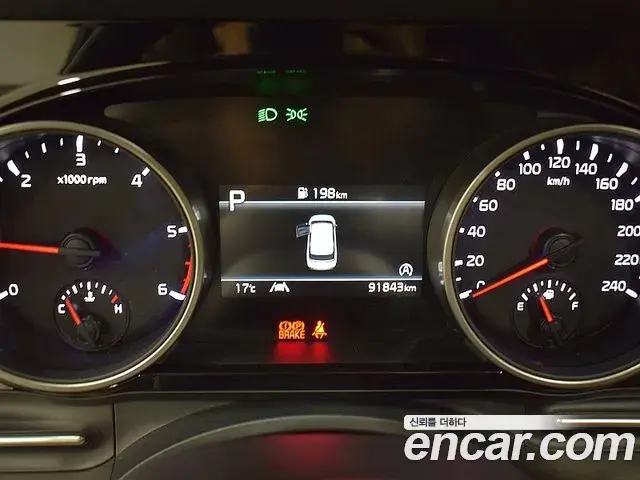 Kia Carnival 2021 — Şəkil 4/20