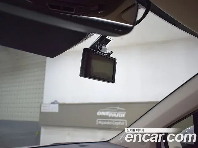 Kia Carnival 2021 — Şəkil 9/20