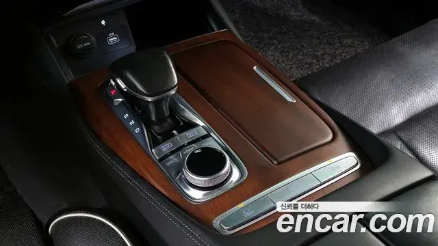 Kia The K9 2019 — ფოტო 8/20
