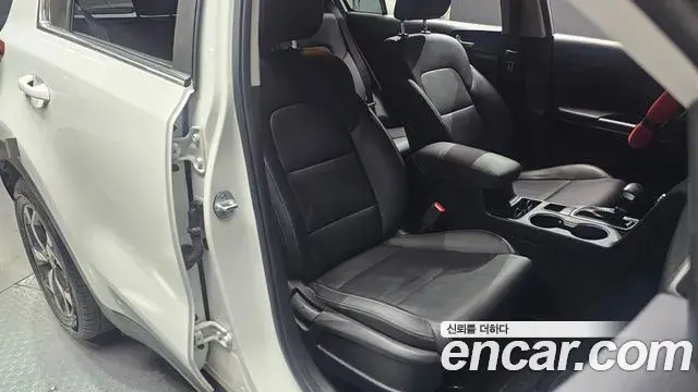 Kia Sportage The Bold 2019 — Фото 10/20