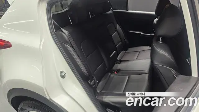 Kia Sportage The Bold 2019 — Фото 11/20