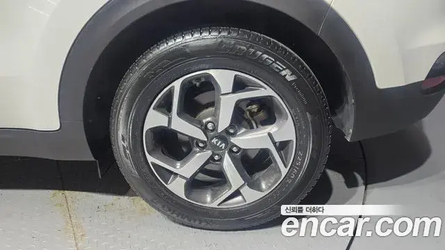Kia Sportage The Bold 2019 — ფოტო 31/32