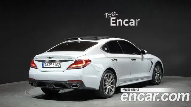 Genesis G70 2018 — Photo 14/20