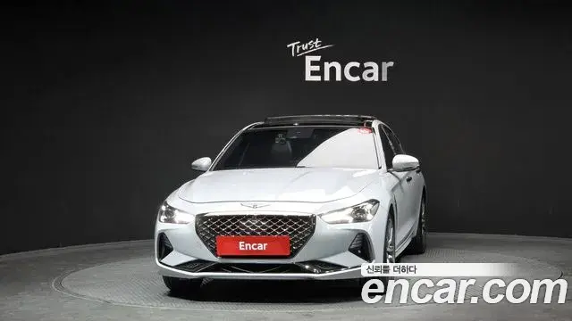 Genesis G70 2018 — Photo 6/20