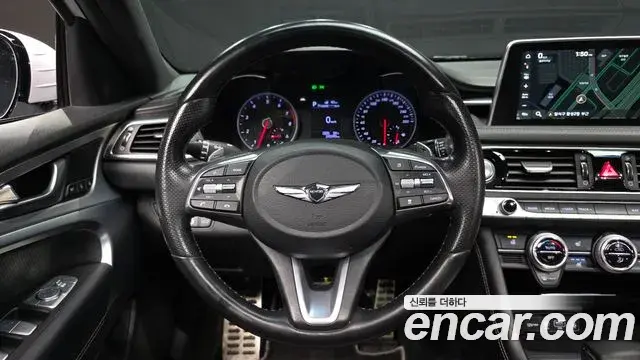 Genesis G70 2018 — Photo 16/20