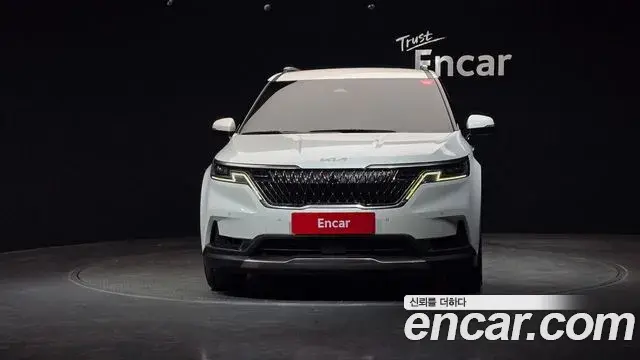 Kia Carnival 2023 — Photo 3/20