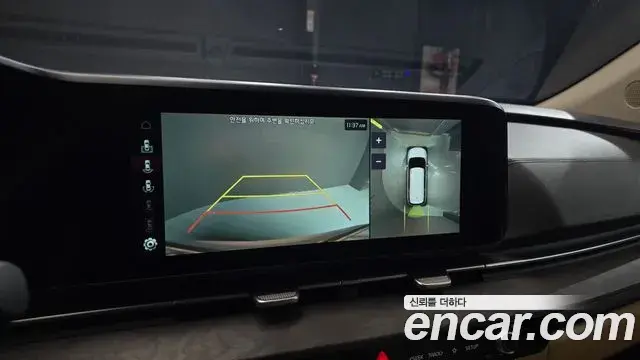 Kia Carnival 2023 — Photo 15/20