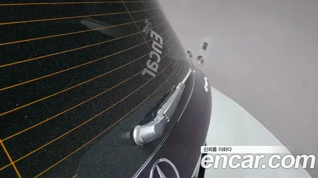 Mercedes-Benz GLC-Class 2018 — Şəkil 2/30