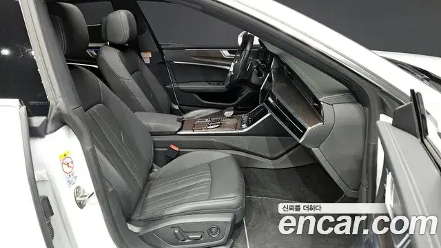 Audi A7 2022 — ფოტო 21/30