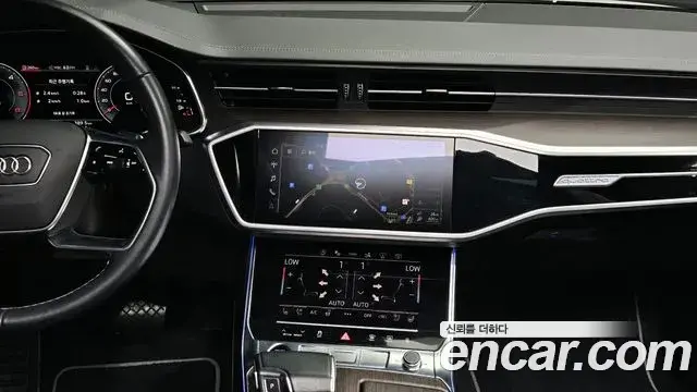 Audi A7 2022 — ფოტო 24/30