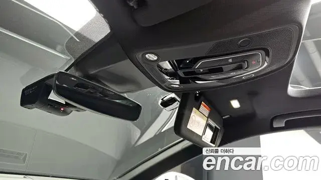 Audi A7 2022 — ფოტო 14/30