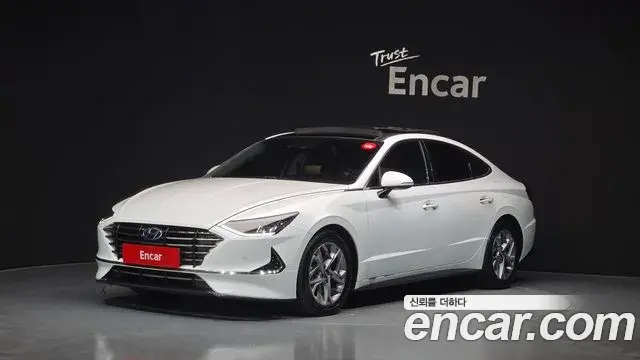 Hyundai Sonata Hybrid 2019 — Şəkil 30/33
