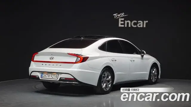 Hyundai Sonata Hybrid 2019 — Şəkil 13/33