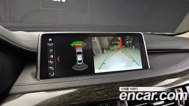 BMW X6 2018 — Photo 14/34