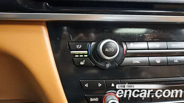 BMW X6 2018 — Photo 21/34