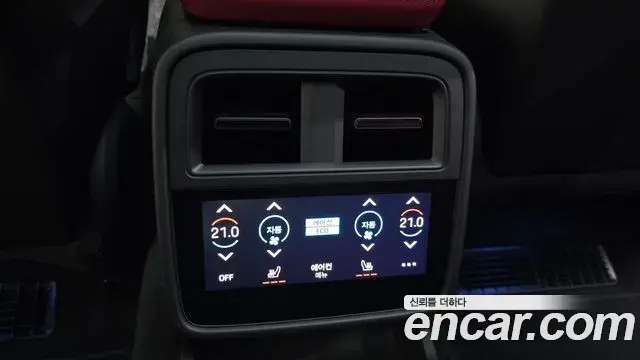 Porsche Taycan 2024 — Şəkil 14/20