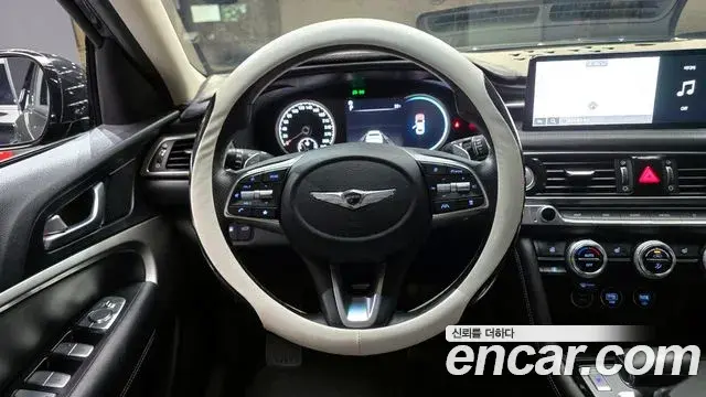 Genesis G70 2021 — Şəkil 19/20