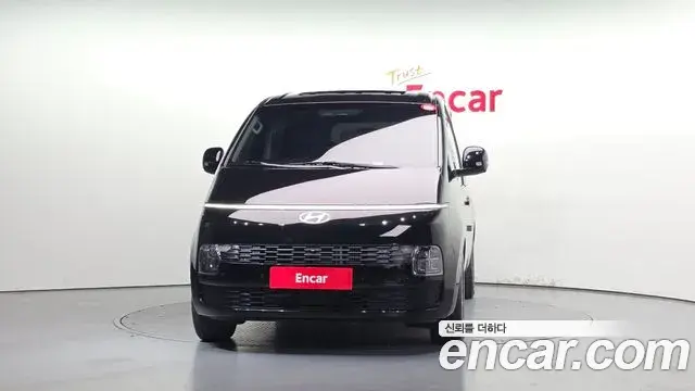 Hyundai Staria 2026 — Şəkil 7/34