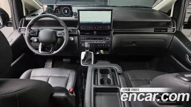 Hyundai Staria 2026 — Şəkil 3/34