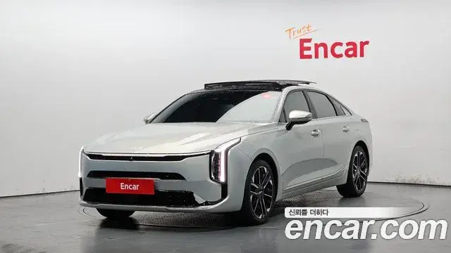 Kia K8 2025 — Şəkil 25/36