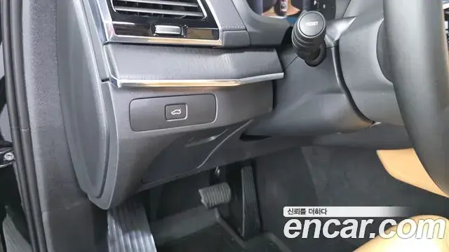 Volvo XC90 2024 — Photo 17/35