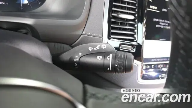 Volvo XC90 2024 — Photo 18/35