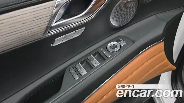 Genesis GV80 2024 — Photo 20/33